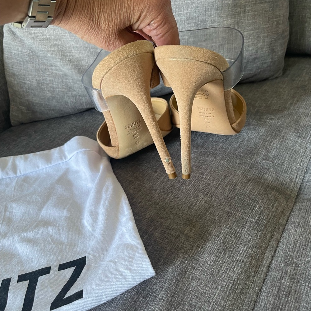 SCHUTZ Beige Mules Suade pumps sandals with clear Strap size 8 - Picture 4 of 9